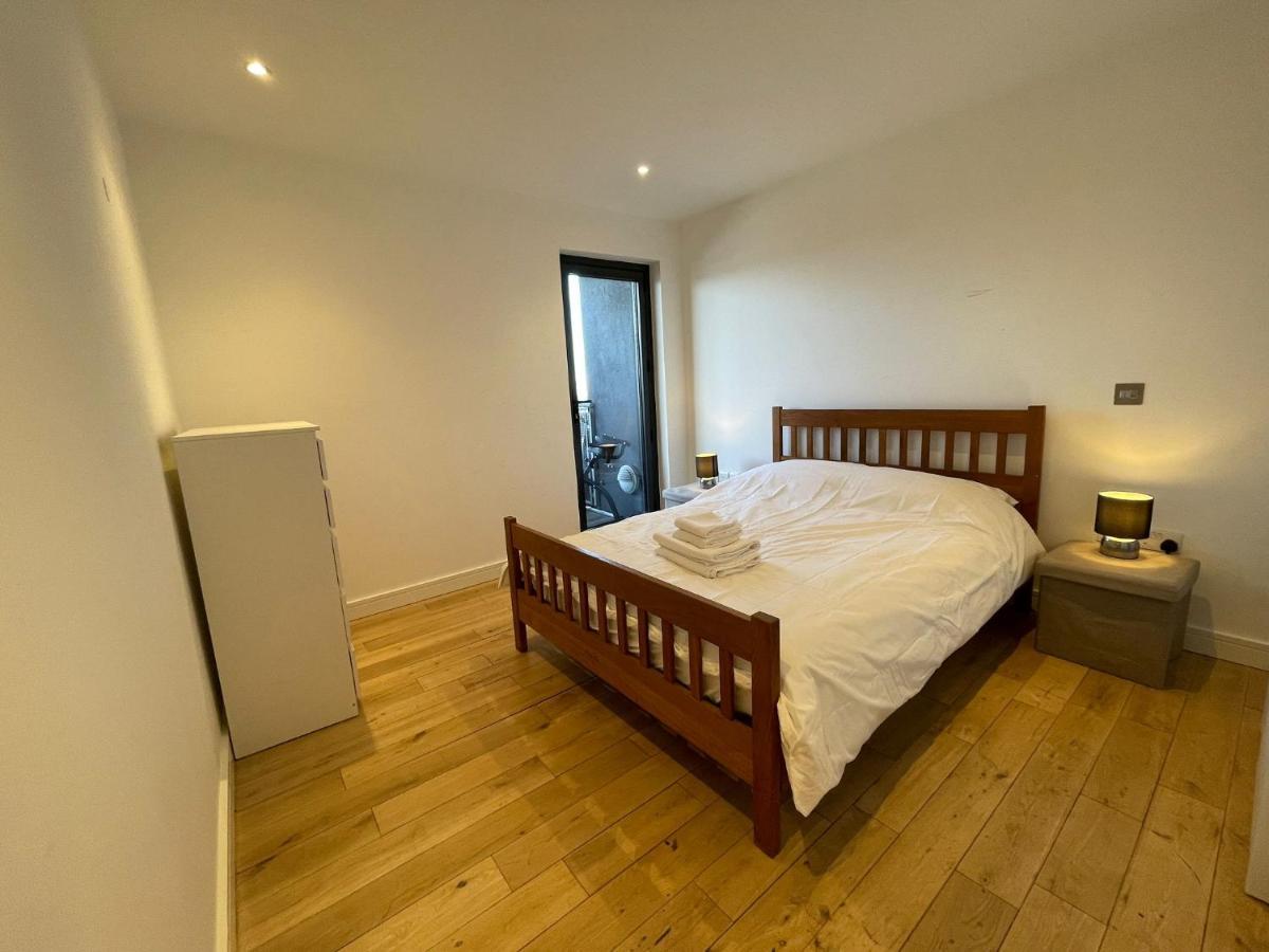 Penthouse In Battersea Amazing Views Of London Apartment Екстериор снимка