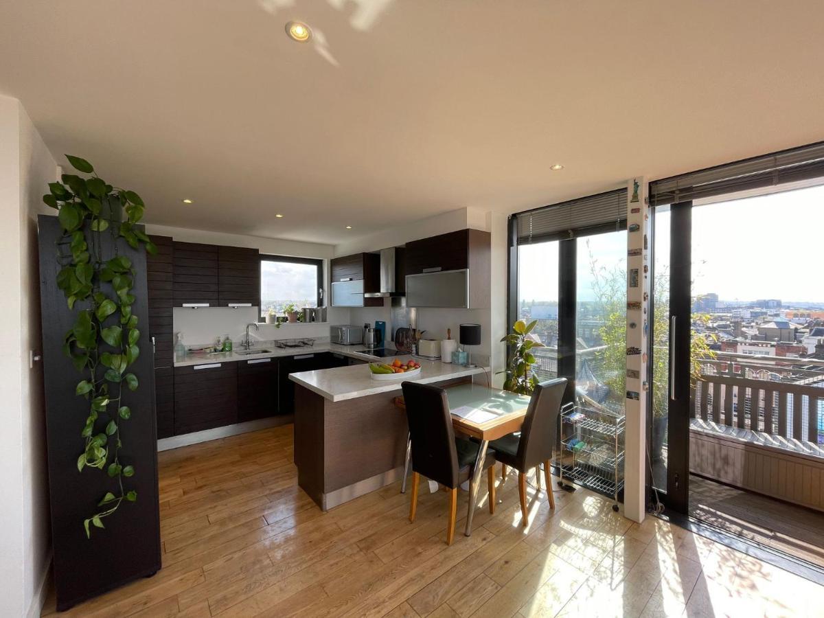 Penthouse In Battersea Amazing Views Of London Apartment Екстериор снимка